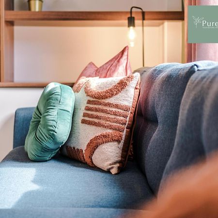 Stunning Five Bedroom Manchester House With Free Parking By Purestay Short Lets & Serviced Accommodation Екстер'єр фото
