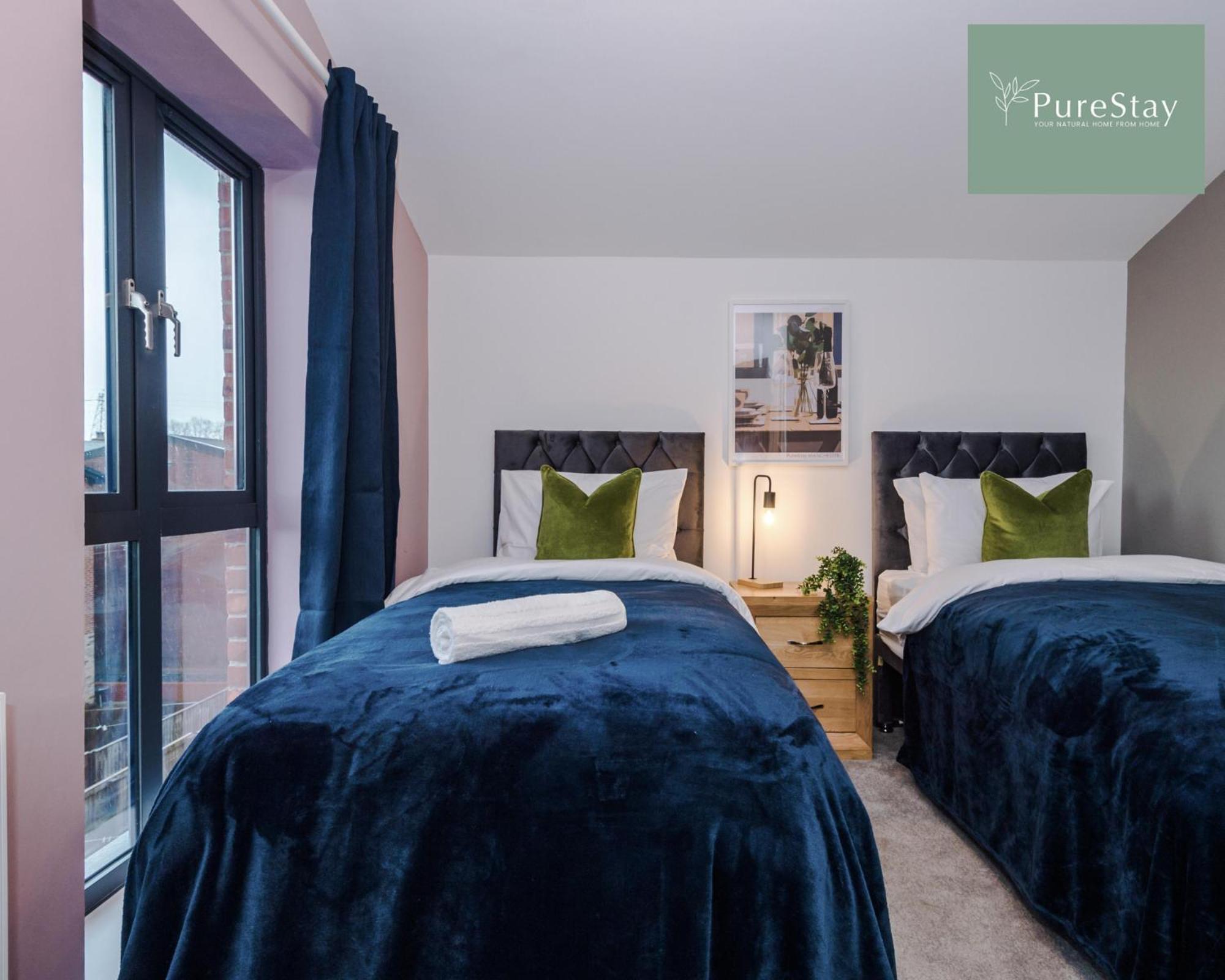 Stunning Five Bedroom Manchester House With Free Parking By Purestay Short Lets & Serviced Accommodation Екстер'єр фото