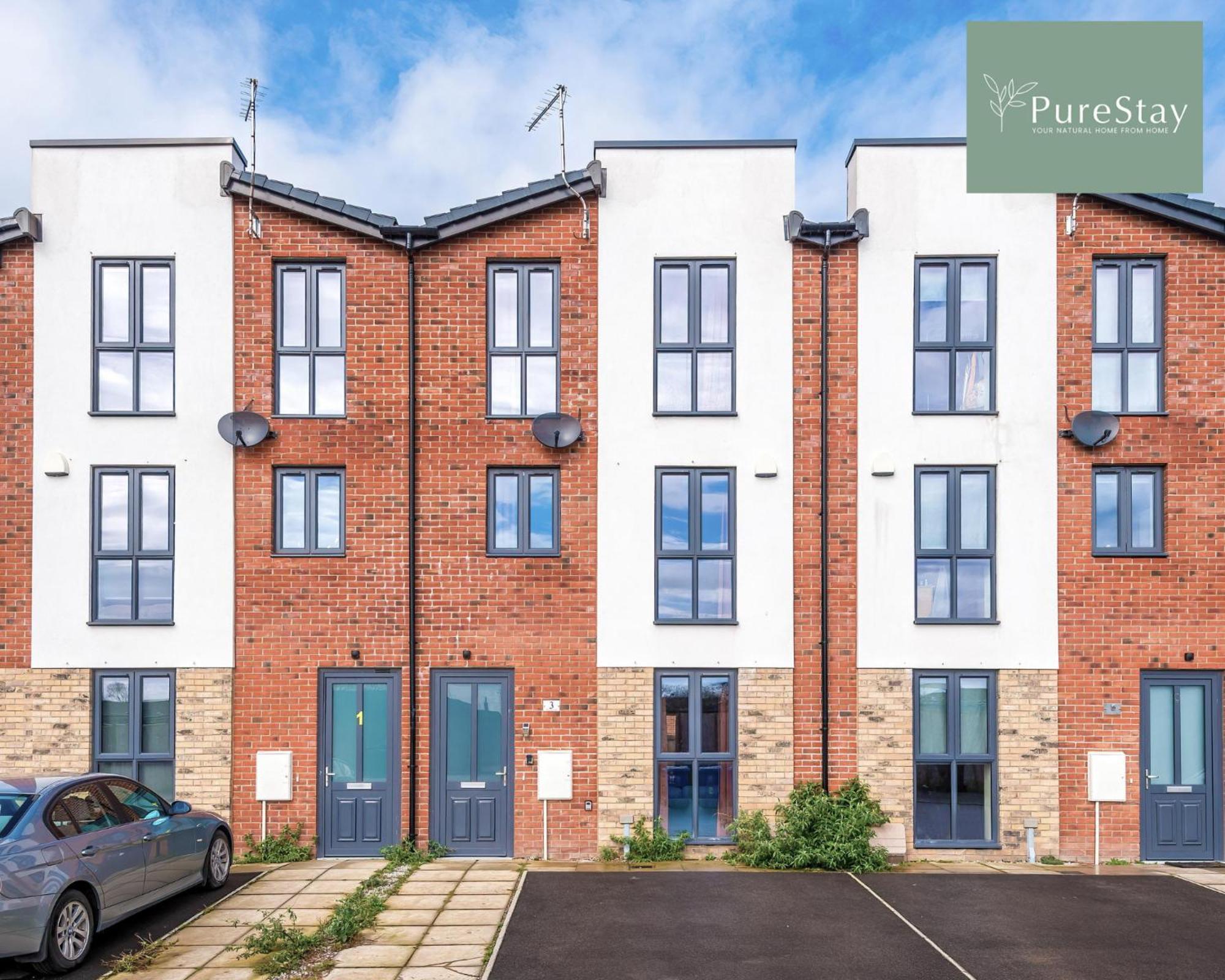 Stunning Five Bedroom Manchester House With Free Parking By Purestay Short Lets & Serviced Accommodation Екстер'єр фото